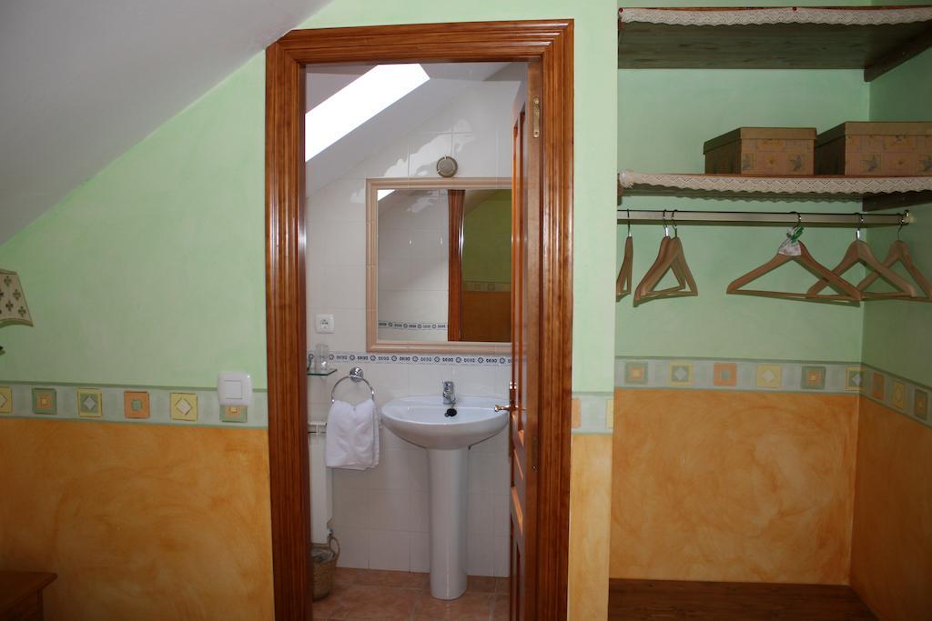 El Aposento De Babia Guest House Quintanilla De Babia Room photo
